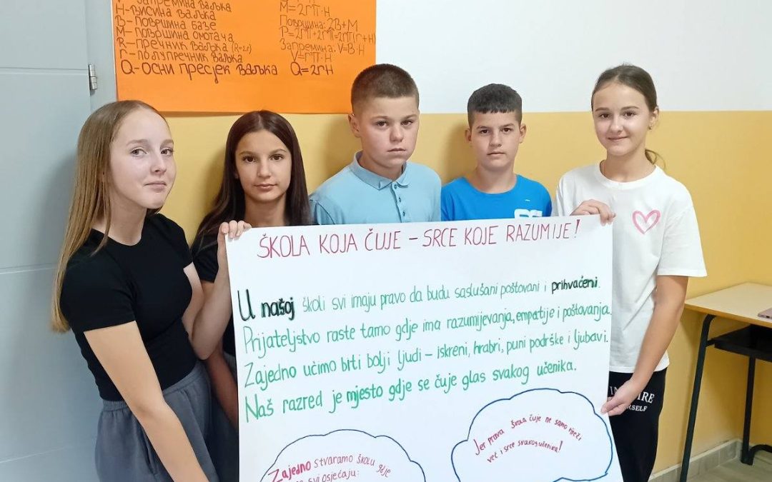 „Школа која чује“