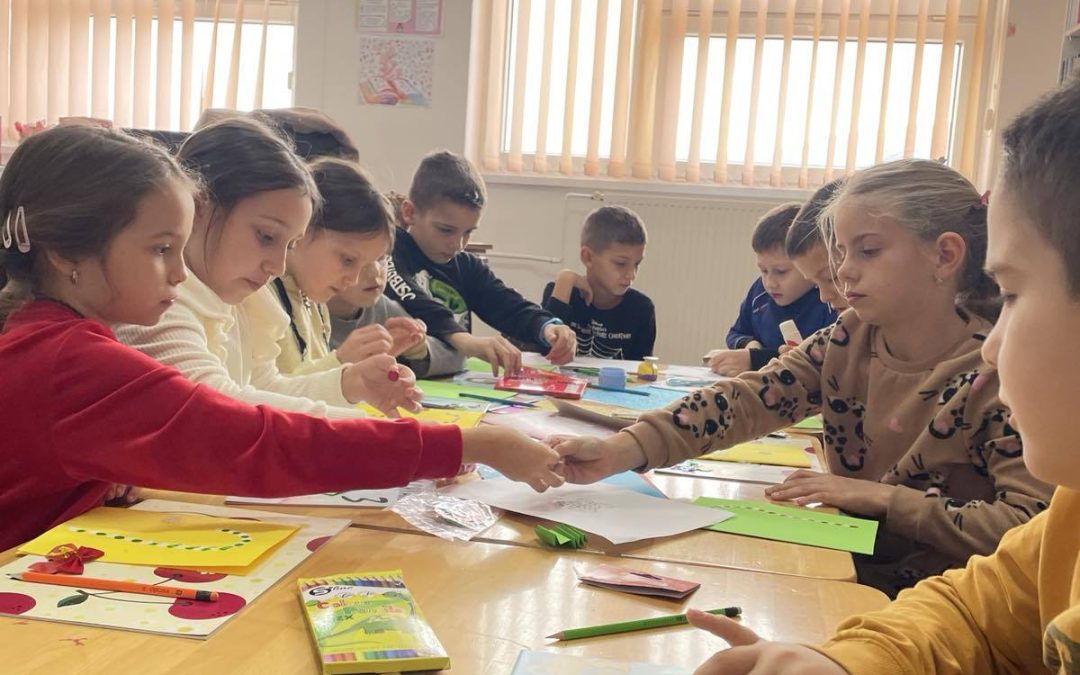Папир, машта и новогодишње чаролије