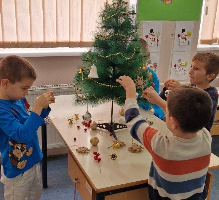 Наши ђаци прваци